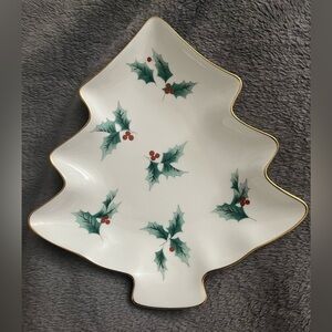 Mikasa Christmas Tree Holly Berry Bone China Candy Dish.